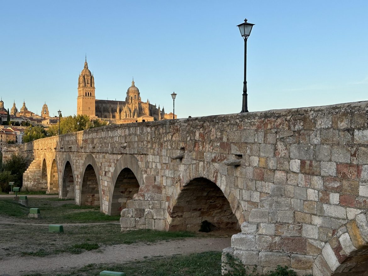 Roman Bridge, 37008 Salamanca